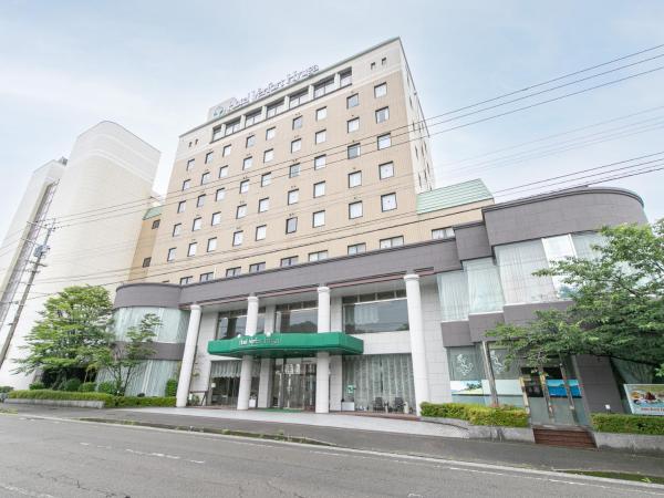 På billedet ses objektet Hotel Verfort Hyuga beliggende i byen Hyuga.