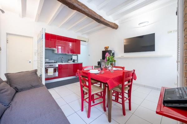 GuestHost - Bright and Central Apartment in Parmaの写真7