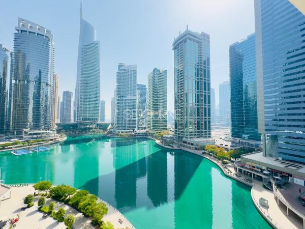 Foto 3: DA86 - Well Design Studio in Dubai Arch tower