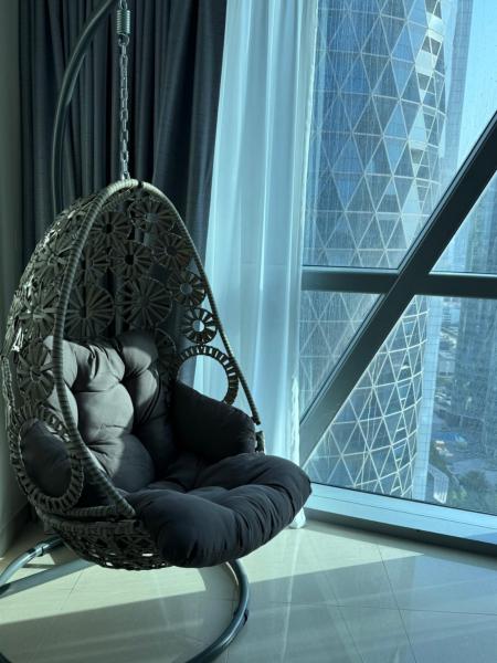 A la foto es mostra l'objecte DIFC 2BR High-Floor Apartment with Skyline Views 3 Mins to Dubai Mall situat a la ciutat de Dubai.