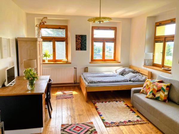 Na fotografii je vidět objekt Apartmán Nortico nacházející se ve městě Polevsko.
