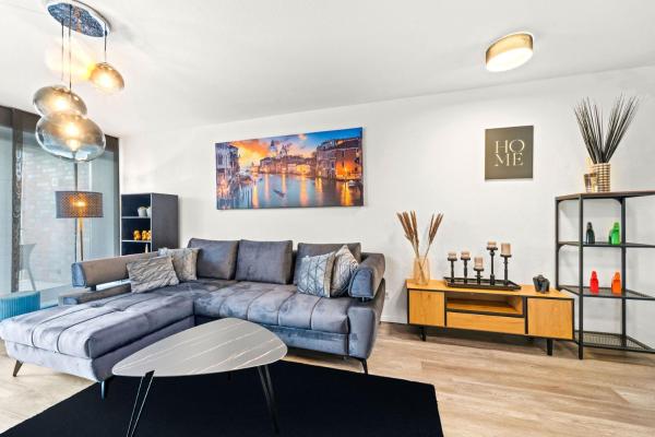 10 Rooms Suite Emden - Emden