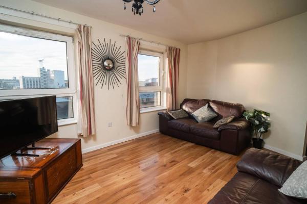 Central Duplex Apartment In Belfast City Centre - Belfast