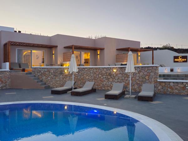 A la foto es mostra l'objecte Moonlight Apartments & Suites situat a la ciutat de Fira.