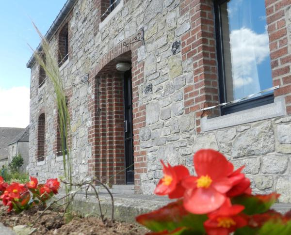 Nella foto è visibile l'oggetto Aux Peupliers Gîte à la ferme situato nella città di Lompret.