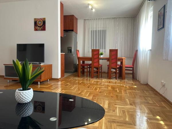 A la foto es mostra l'objecte Apartments Naresi Mostar situat a la ciutat de Mostar.