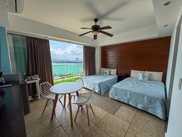 Bilde 7: Apt with Balcony, Beach Access & Comfort, pool 601