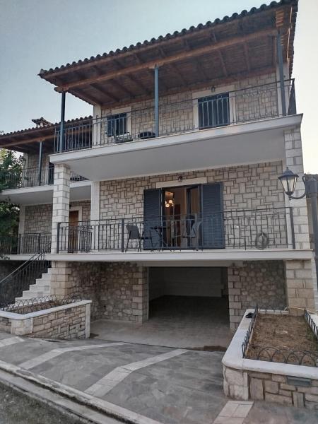 A la foto es mostra l'objecte Stone Village Suites situat a la ciutat de Eleonas.