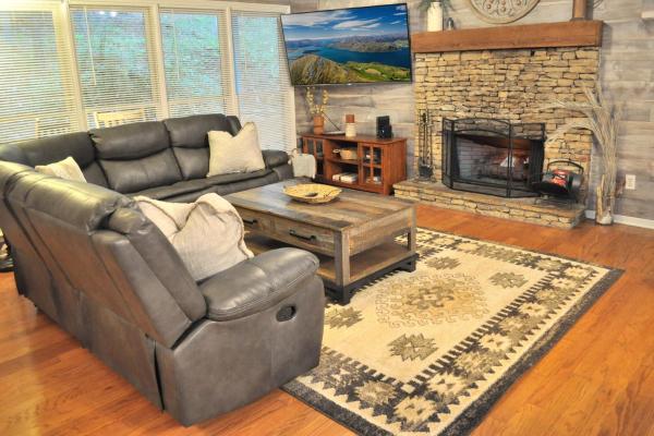 Hibernation Station - Community Amenities Wooded Views - Big Canoe, GA