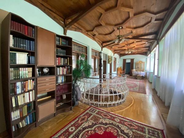 Foto 7: Дача 3 спальни У Моря Бузовны