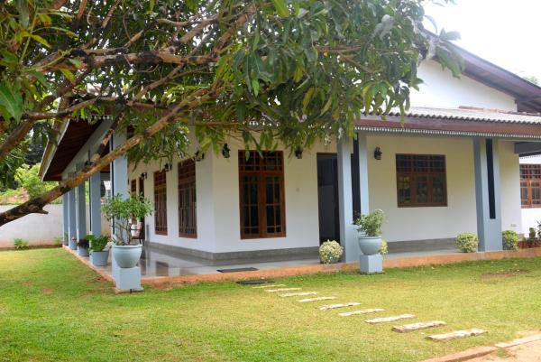 Nella foto è visibile l'oggetto Bawana Luxury Bungalow situato nella città di Talawa.