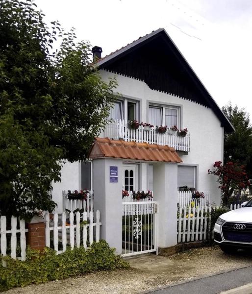 Nella foto è visibile l'oggetto Sobe za noćenje Gospić situato nella città di Gospić.