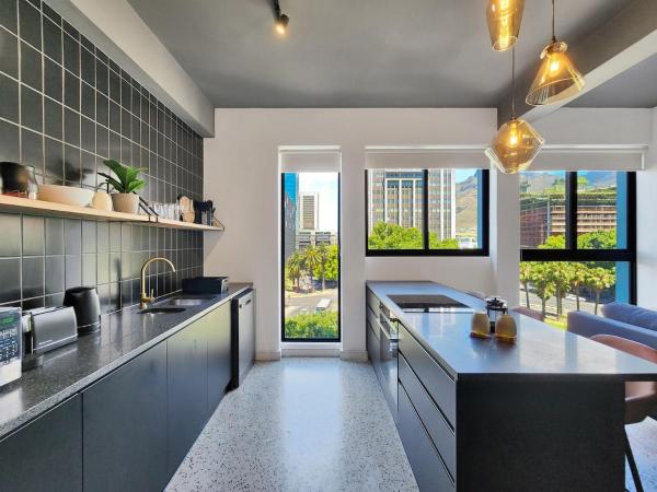 Foto 2: Stylish, modern, new, secure home