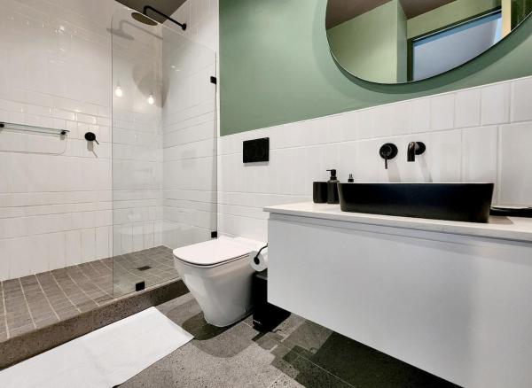 Foto 7: Stylish, modern, new, secure home
