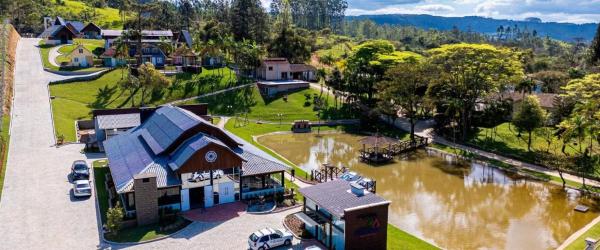 A la foto es mostra l'objecte Hotel Fazenda RosaBlue situat a la ciutat de Witmarsum.