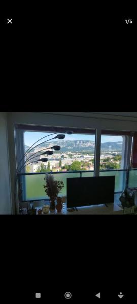 Na zdjęciu widoczny jest obiekt Appartement Geneve położony w mieście Plan-les-Ouates.