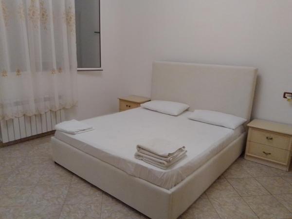 A la foto es mostra l'objecte Villas Elena best view Durres situat a la ciutat de Koxhas.