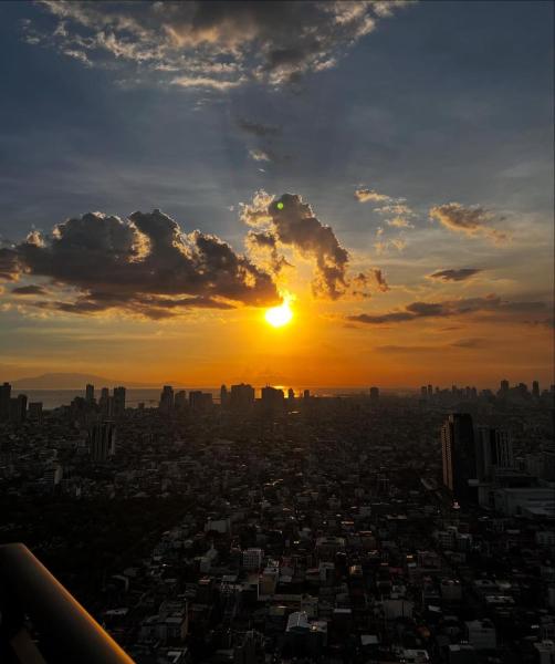 Knightsbridge Residences - Manila