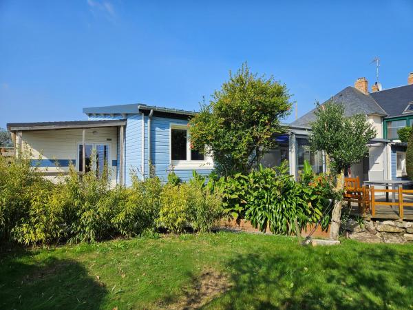 A la foto es mostra l'objecte La Maison Du Soleil Couchant - avec jardin - à 250 m de la plage - Véranda situat a la ciutat de Geffosses.