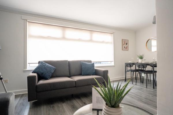 A la foto es mostra l'objecte Torbrex House situat a la ciutat de Cumbernauld.