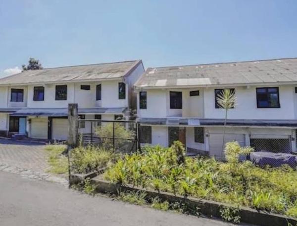 På billedet ses objektet Capital O Cipanas Residence (Villa Agape) beliggende i byen Barukupa.