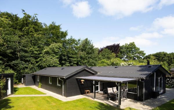A la foto es mostra l'objecte Beautiful Home In Toftlund With Sauna situat a la ciutat de Toftlund.