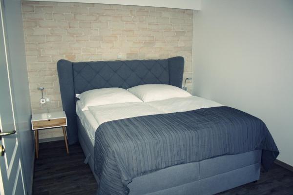 A la foto es mostra l'objecte Tor Hotel situat a la ciutat de Nideggen.