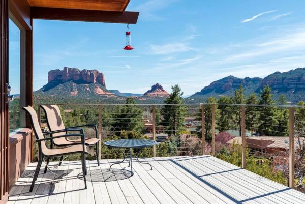 A la foto es mostra l'objecte Creative Sedona Home Stellar Views Near Chapel for Family situat a la ciutat de Sedona.