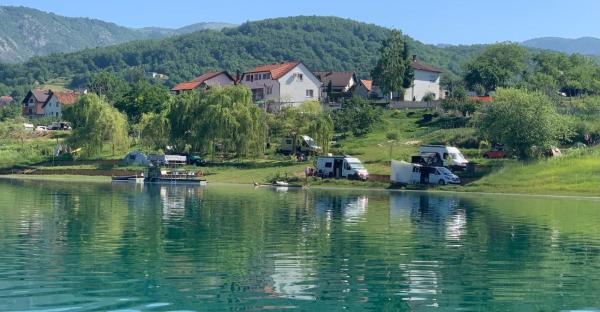Na zdjęciu widoczny jest obiekt Kamp Markešić położony w mieście Sopot.
