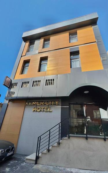 På billedet ses objektet Kemer City Hotel İstanbul Airport beliggende i byen Gümüşdere.