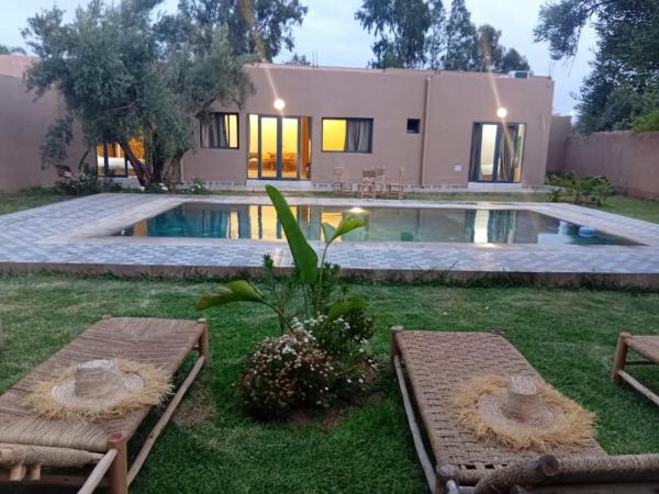 Na fotografii je vidět objekt Villa JADE with private pool only family nacházející se ve městě Marakéš.