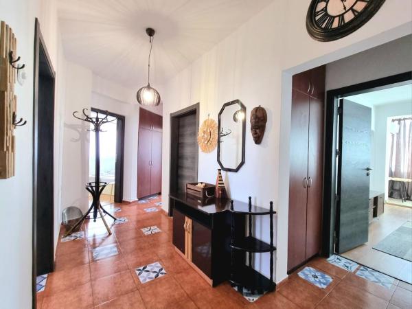 Foto 3: Central - 3BD Holiday Apartment for Family & Friends