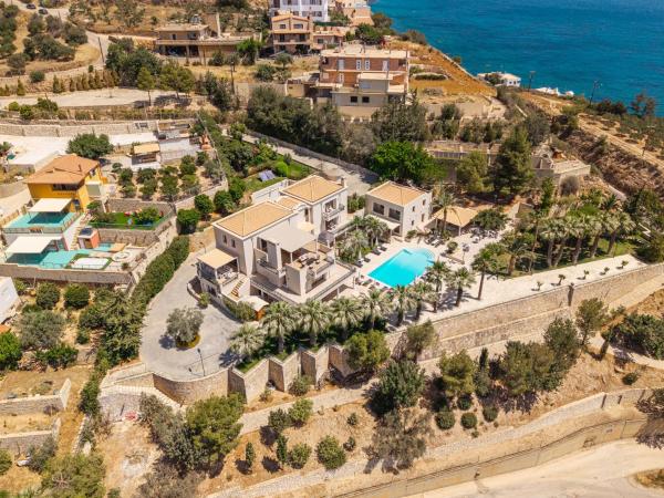 Na fotografii je vidět objekt Pantanassa Palm Tree Mansion nacházející se ve městě Rodia.