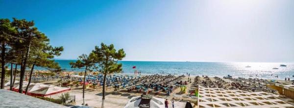 Na fotografii je vidět objekt Seaside Apartment Durrës nacházející se ve městě Durrës.
