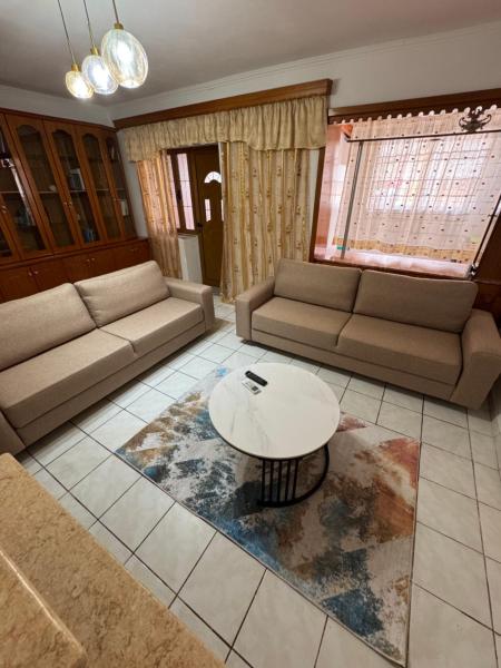 A la foto es mostra l'objecte Family Apartment, Himare situat a la ciutat de Himare.