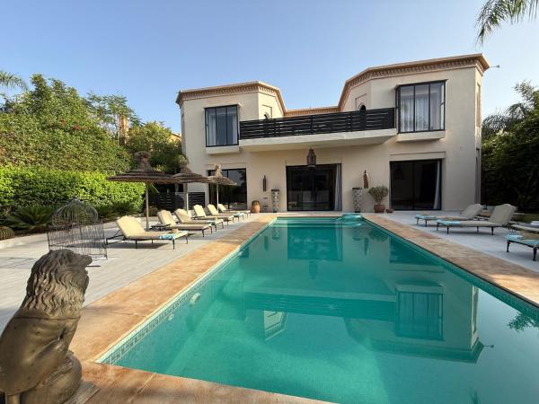 Villa Jude Luxury 6BR Villa with Private Pool, Sleeps 12, Near Golf & City, Marrakech