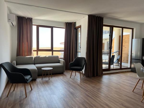 Auf dem Foto ist das Objekt Deluxe Apartment with Sea View Vineyard Spa Resort Aheloy in der Stadt Aheloy zu sehen.