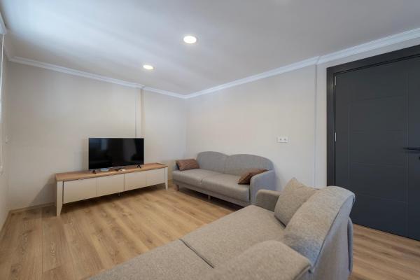 På billedet ses objektet Modern, new two bedroom apartment close to Fethiye centre beliggende i byen Fethiye.