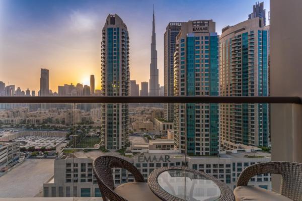 A la foto es mostra l'objecte Luxury Burj & Fountain View Retreat situat a la ciutat de Dubai.