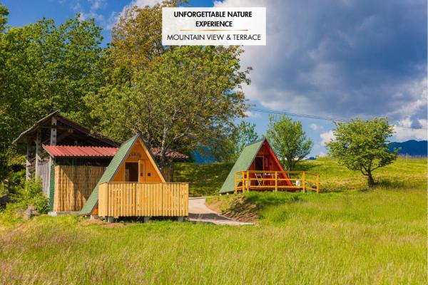 Na zdjęciu widoczny jest obiekt Komac Apartma & Glamping BLED położony w mieście Bled.