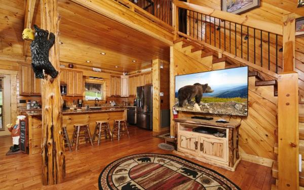 Foto 7: A Cloud 9 - Gorgeous Mountain Views, Outdoor Hot Tub + Game Room with Pool Table & More!