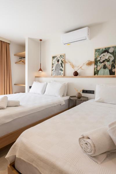 The photo shows the Casa Dalida Boutique Hotel located in the city of Datca.