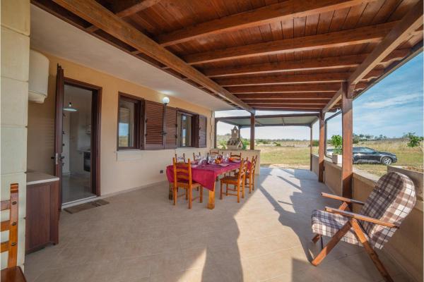 Na fotografii je vidět objekt Villa Del Sole Alessia - Happy Rentals nacházející se ve městě Otranto.