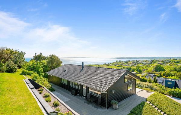 A la foto es mostra l'objecte 3 Bedroom Beautiful Home In Ebeltoft situat a la ciutat de Ebeltoft.