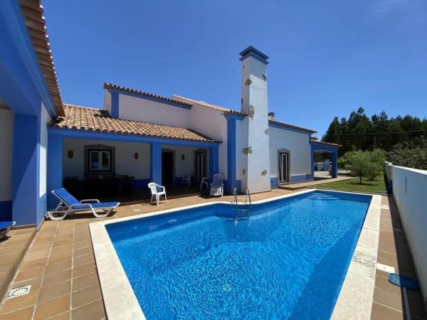 A la foto es mostra l'objecte Villa Mochos Private Pool situat a la ciutat de Reguengo Grande.