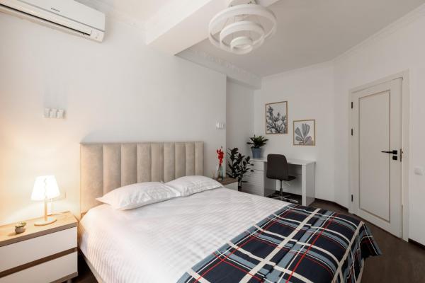 A la foto es mostra l'objecte 2BD Apartment near park with cosy balcony situat a la ciutat de Chisinau.