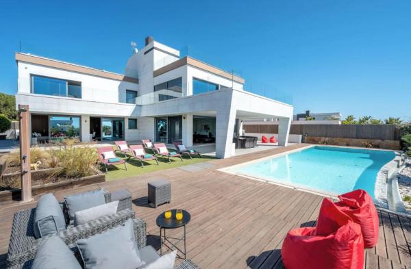 Luxury Villa Near Sao Rafael Beach - Albufeira