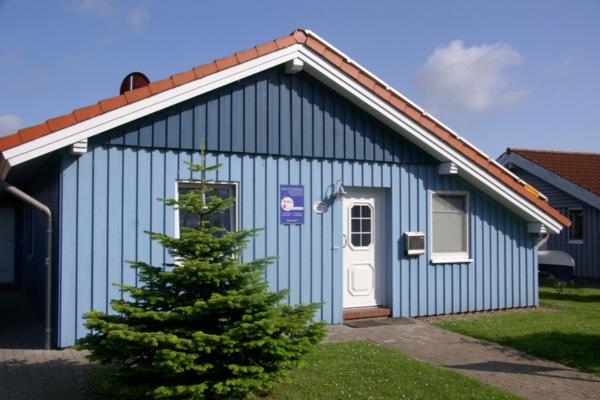 6 Personen Familienferienhaus Mit Sauna, Whirlpool Zwei Toiletten Und Kaminofen In Otterndorf - Otterndorf