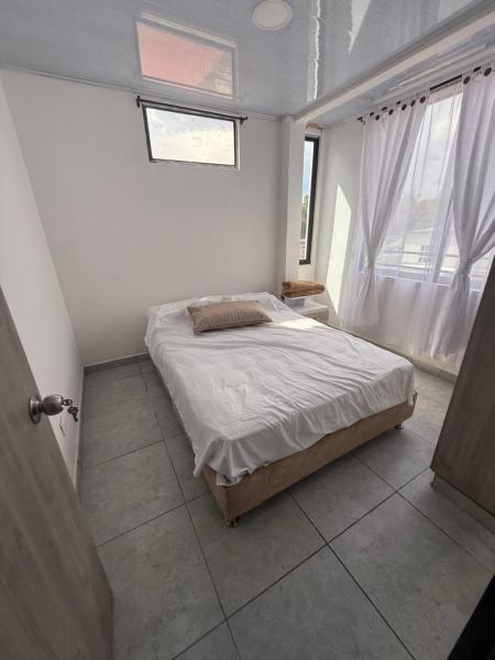 Home Office And Travel - Armenia