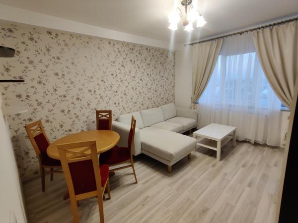 På billedet ses objektet Town View Penthouse beliggende i byen Suceava.